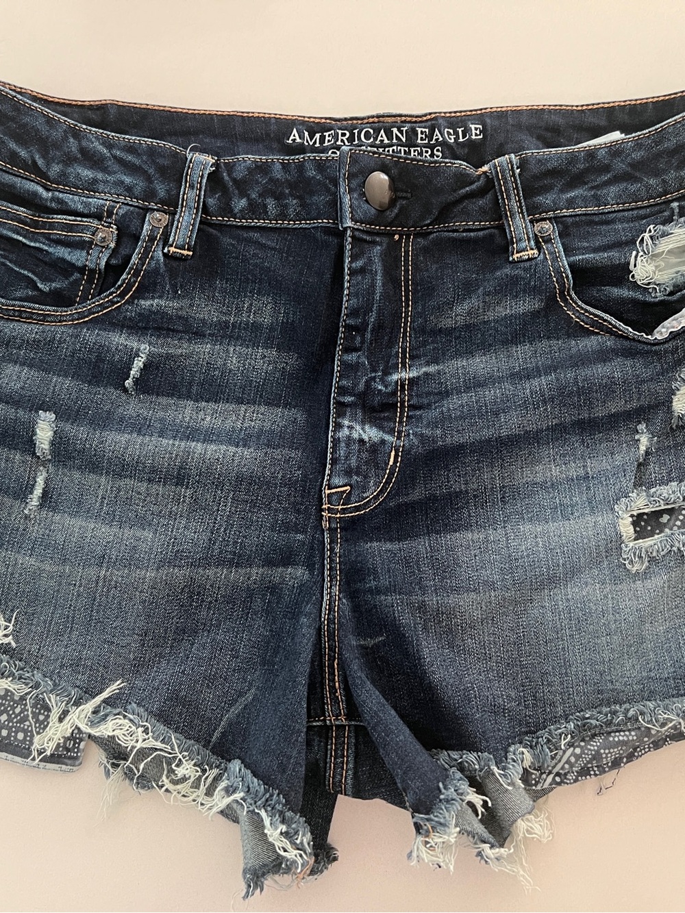 American Eagle Outfitters Super Stretch Distressed Dark Denim Shorts Paisley 16